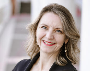 Photo of Laura Jones